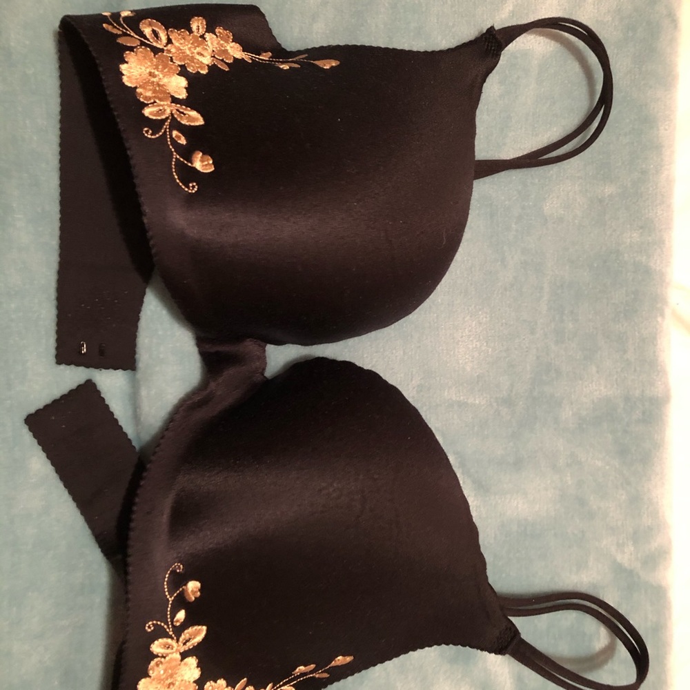Victoria secret bra